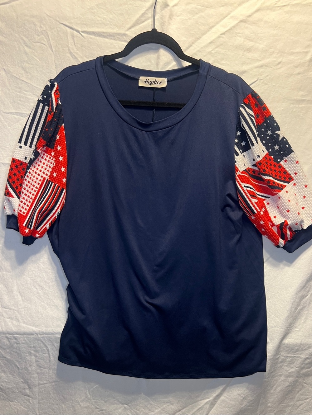 Haptics  Women’s Top 2X Like New